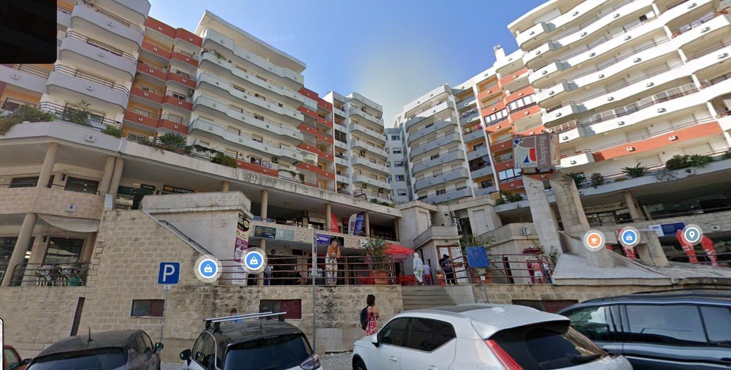 Estabelecimento comercial